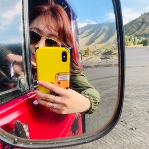 Meet your Posher, Huong